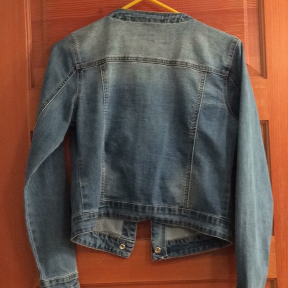 Jean jacket - Picture 3 of 4